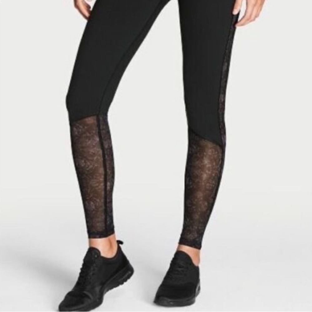 Victoria’s Secret knockout tight